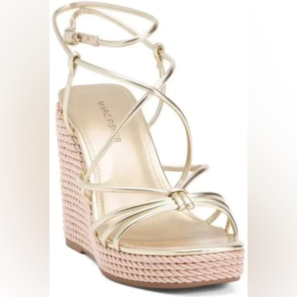 NWT, Marc Fisher Size 6.5